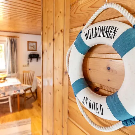 別荘 Am Bodden Krapp's - Boddenidyll